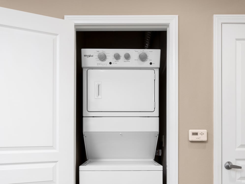 Design Scheme I stacked washer/dryer