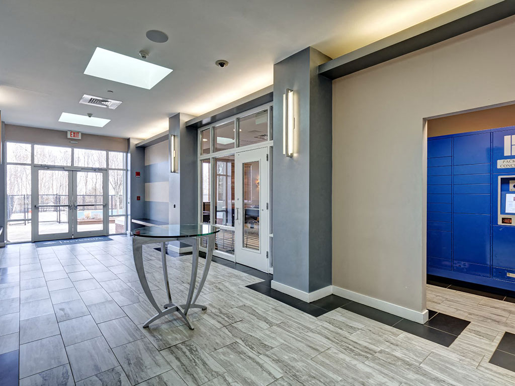 Resident Club with Package Service