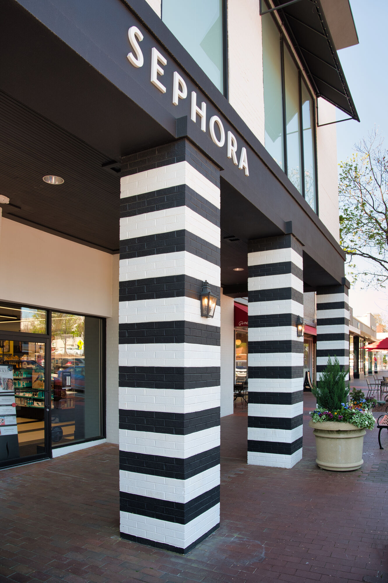 Camden Village District Image 50