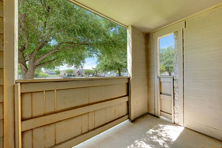 Riverhorse Ranch Apartments Image 13