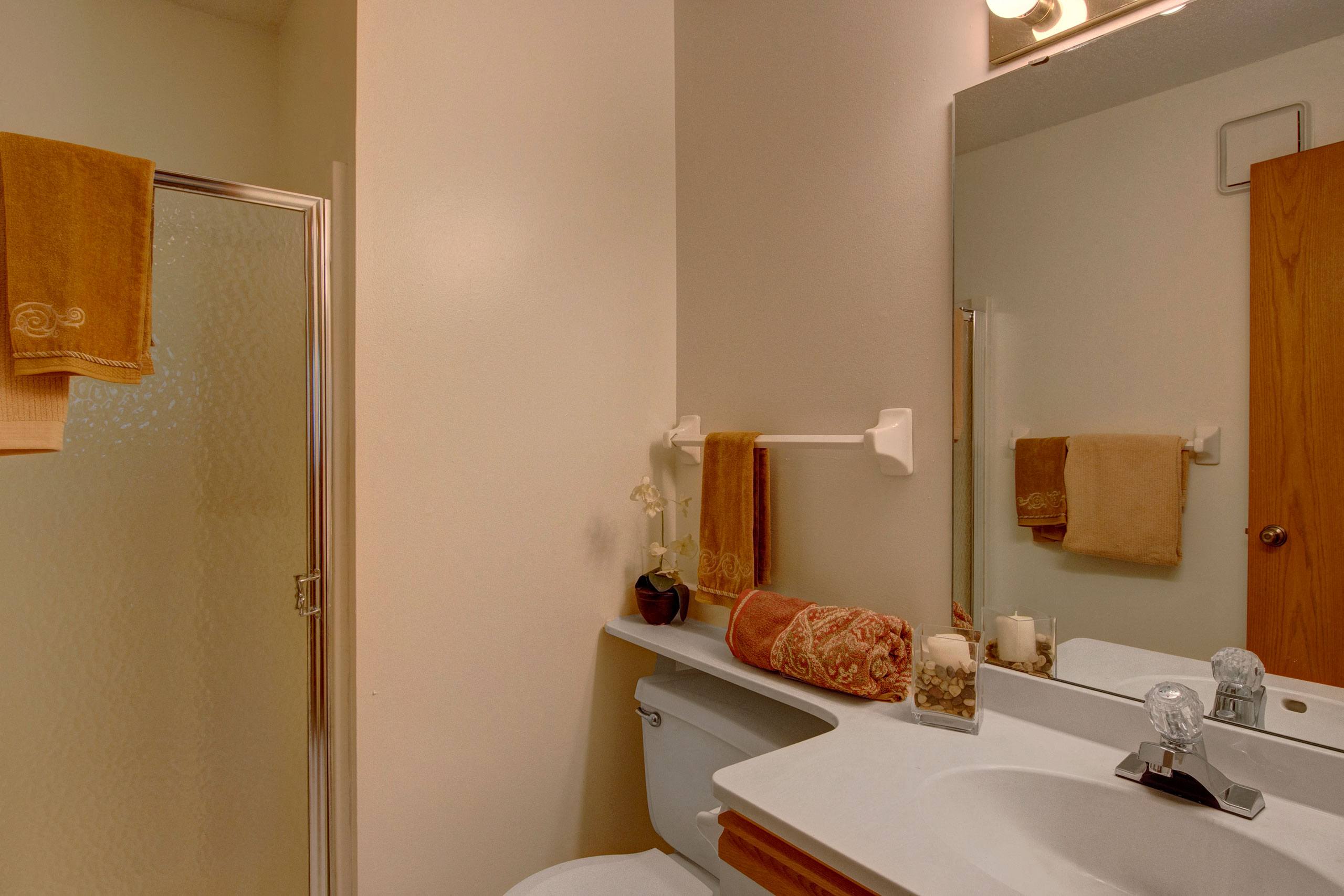 Town Centre Bathroom Décor