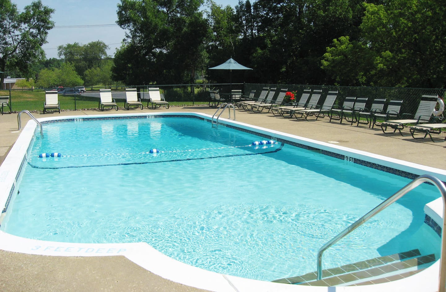 Armor Heights Apartments Image 2