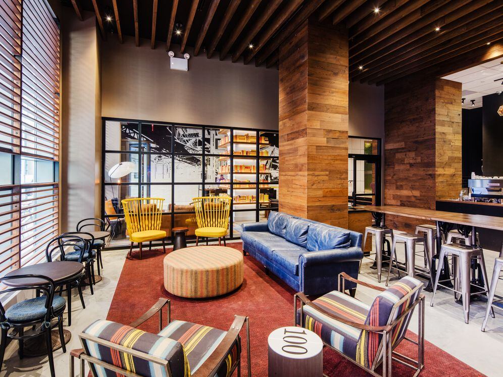 AVA Brew Coffee Shop