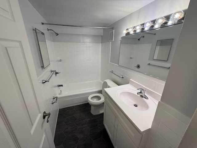 Silver Spring Towers Image 40