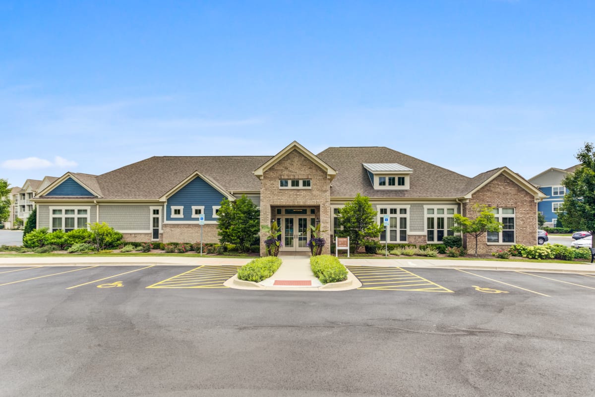 The Oaks of Vernon Hills Image 7