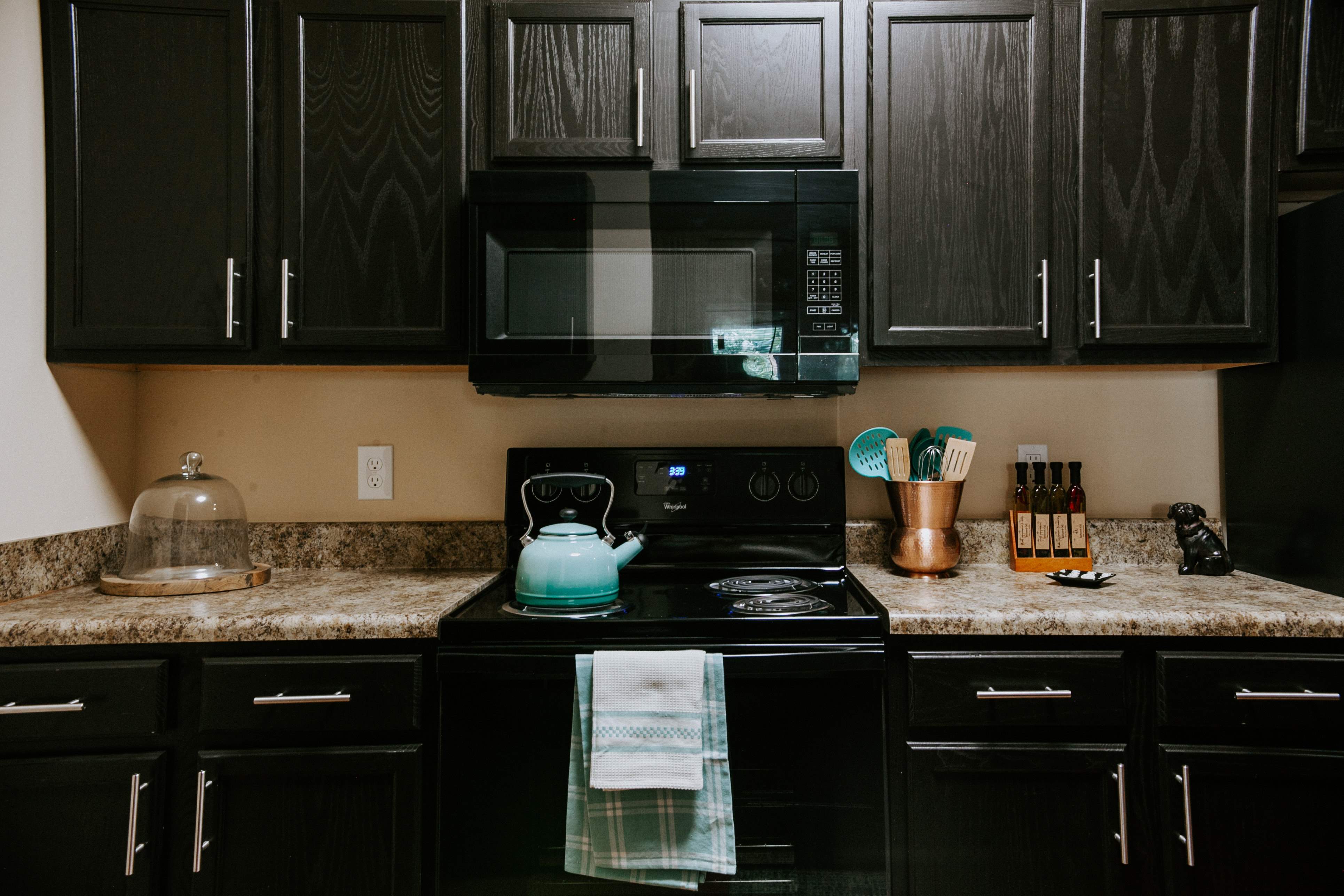 Hawthorne at the Hollow Image 6