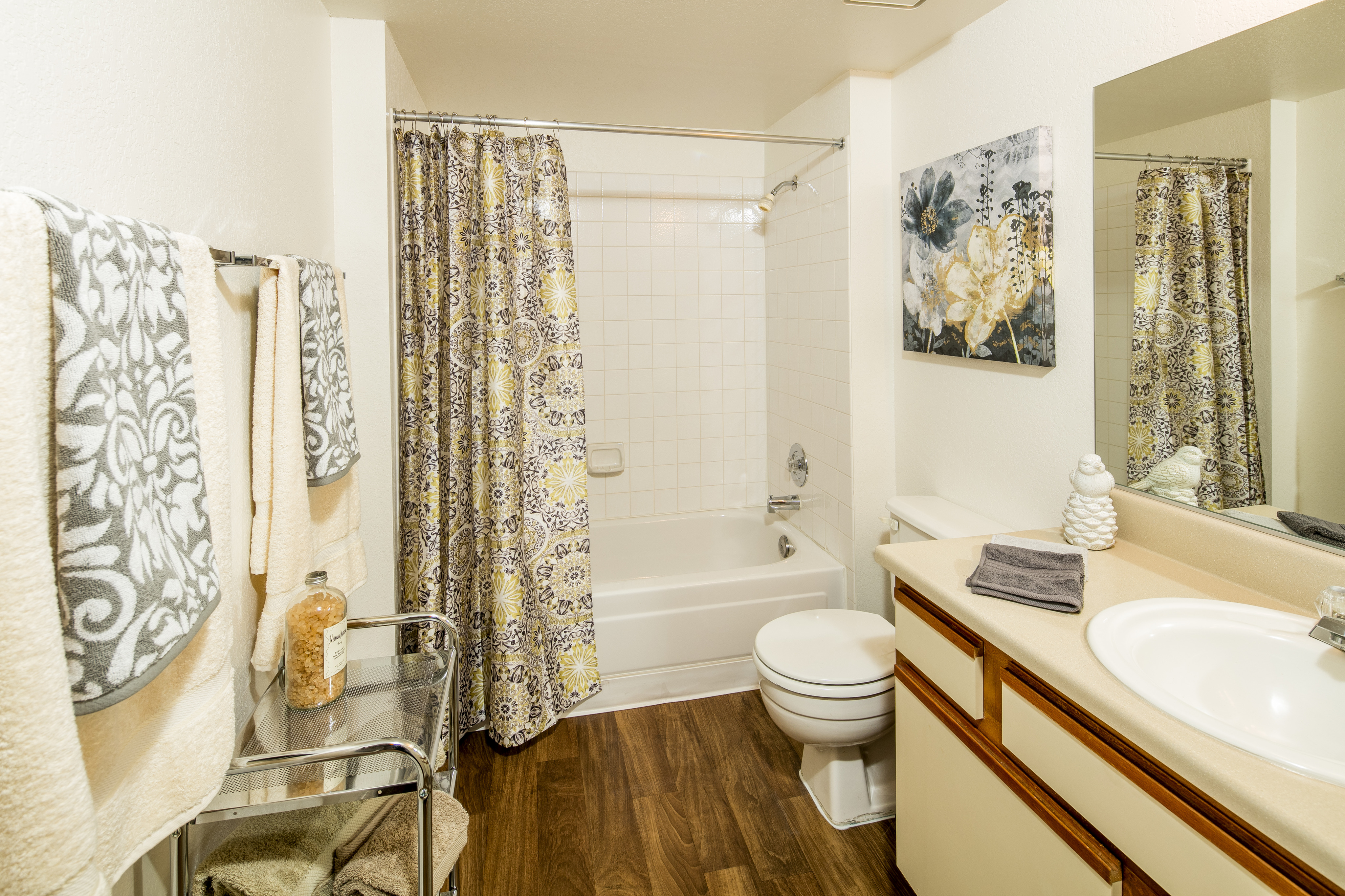 Sunset Winds Apartments Image 10