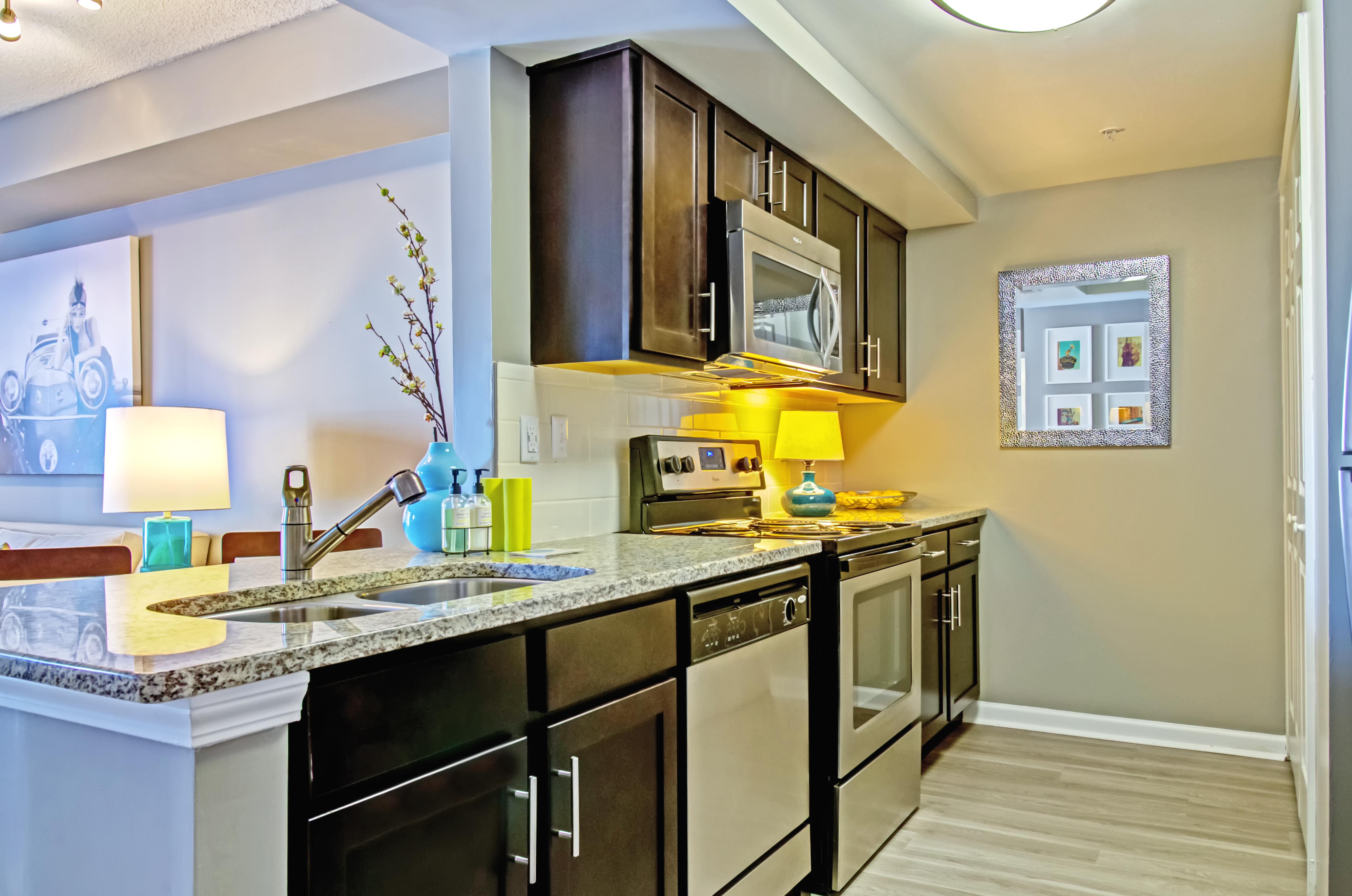 Cumberland on Church Apartments Image 2