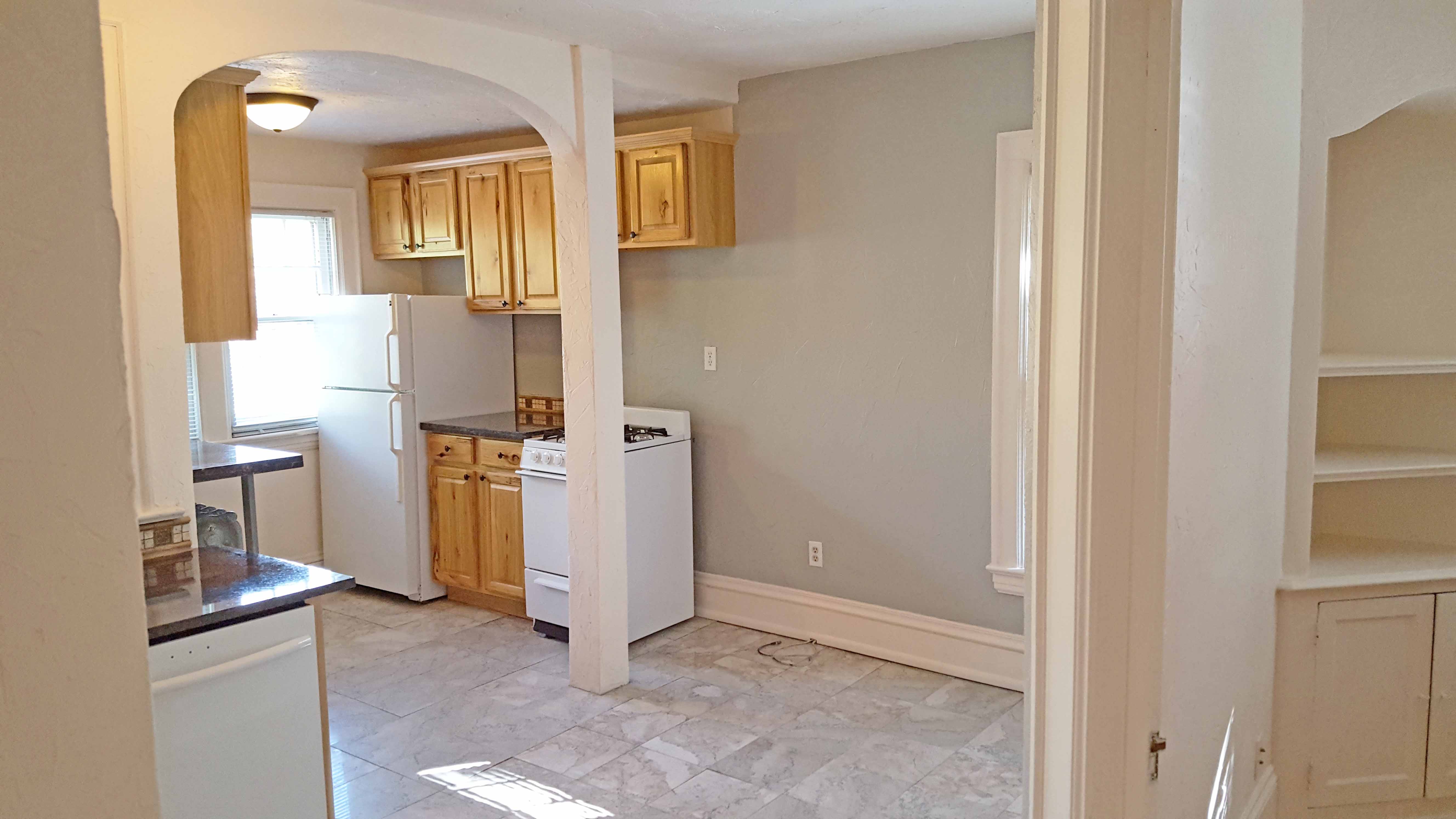 1913 and 1917 Emerson Image 16