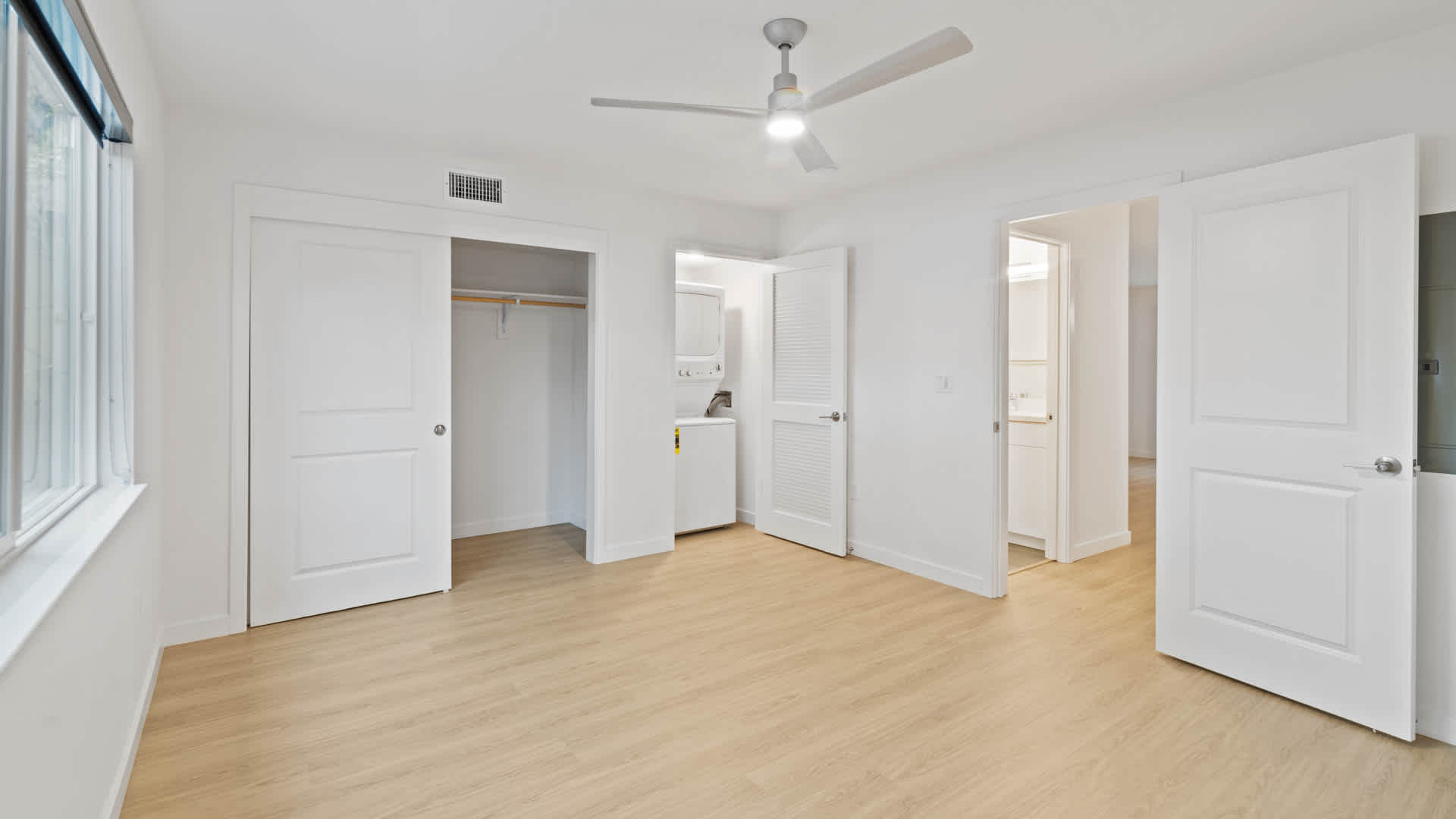 Lorien Ivy I Image 20