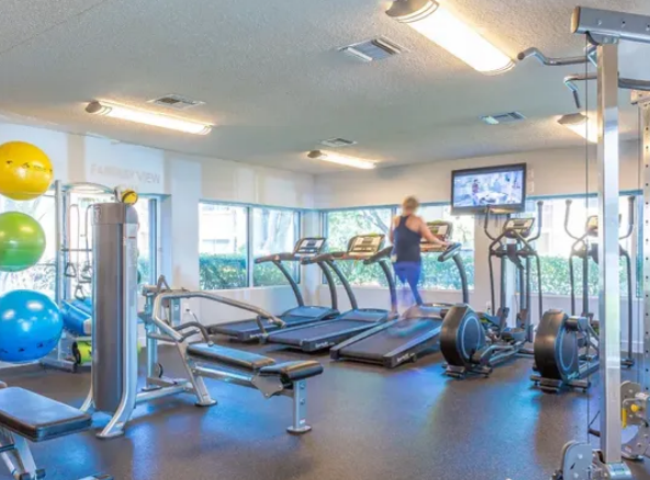 Fairway View  Image 2