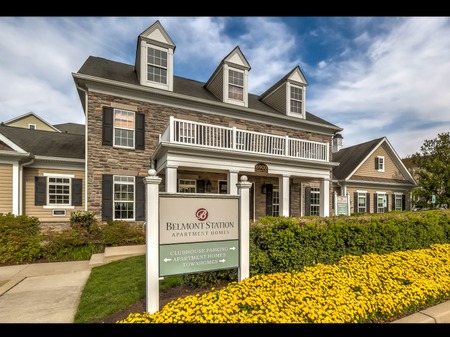 Belmont Station Apartments Image 5