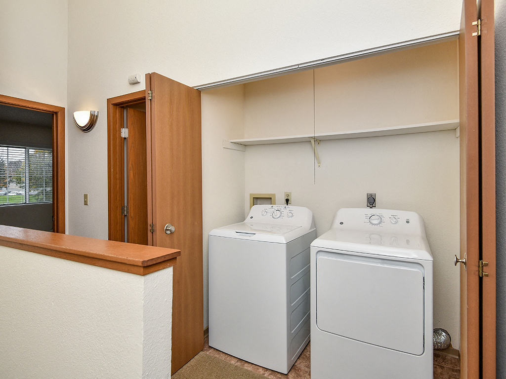 Birch Lake Townhomes Image 17