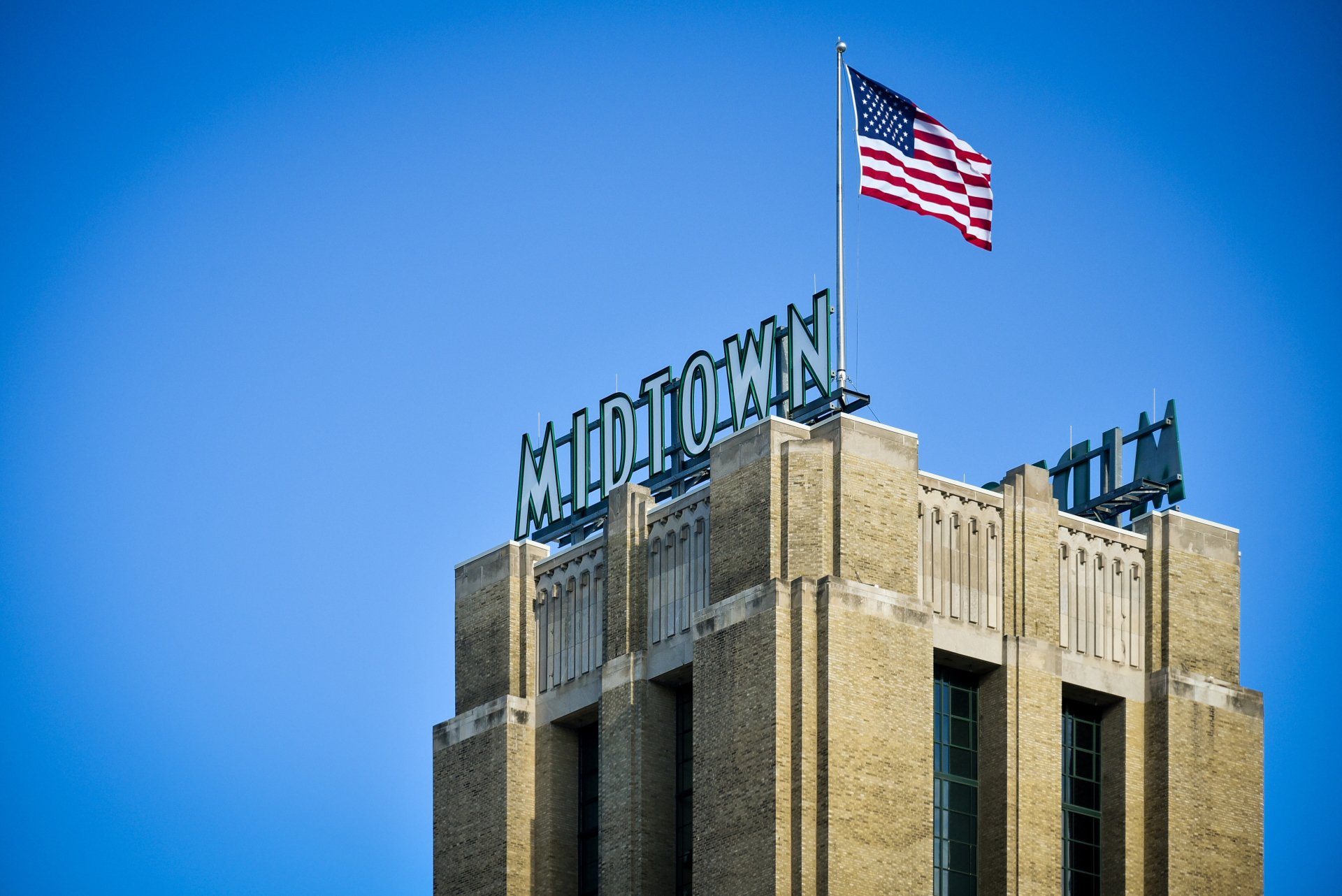 SoPHI Apartments Image 3