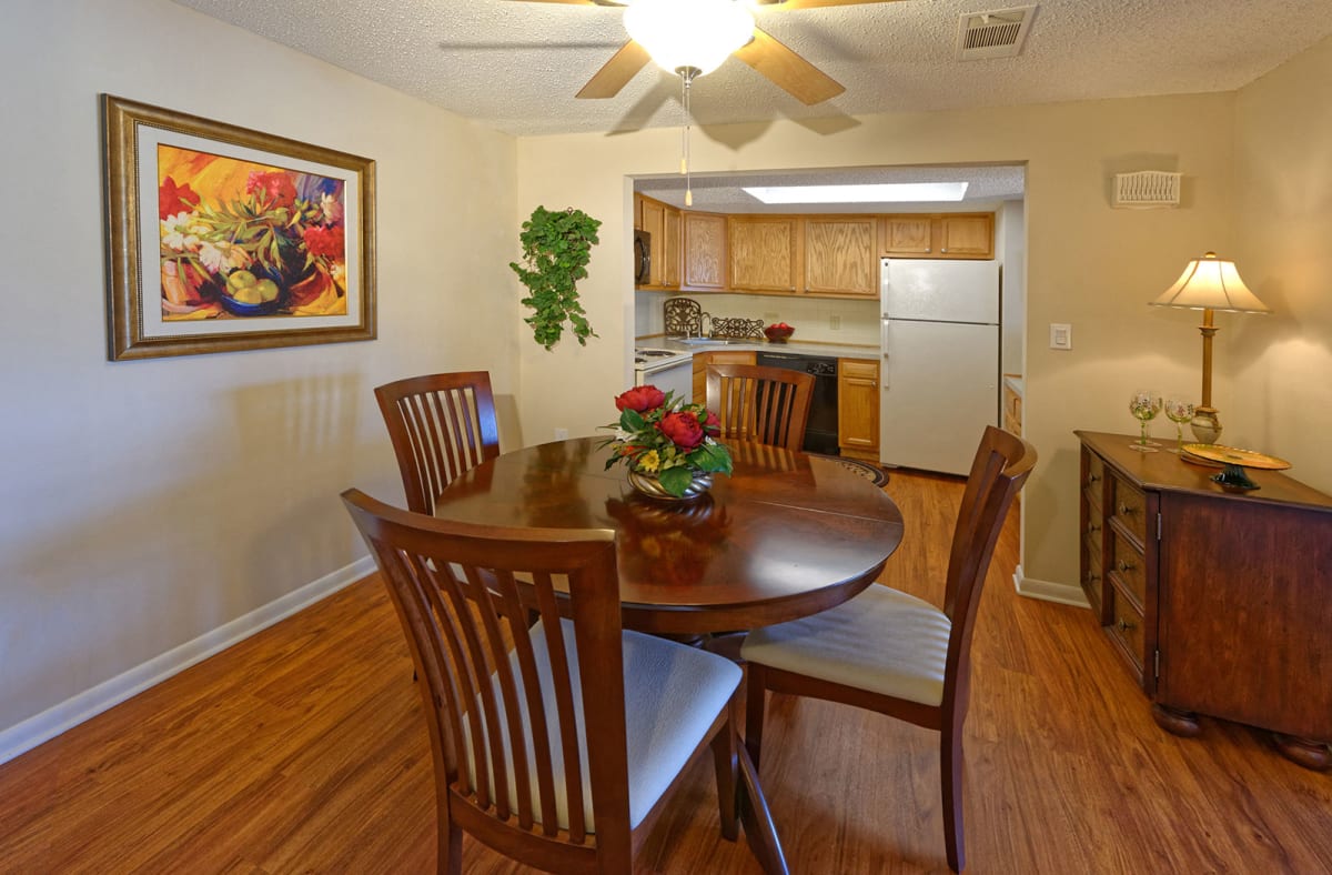 Quakertowne Apartments Image 7