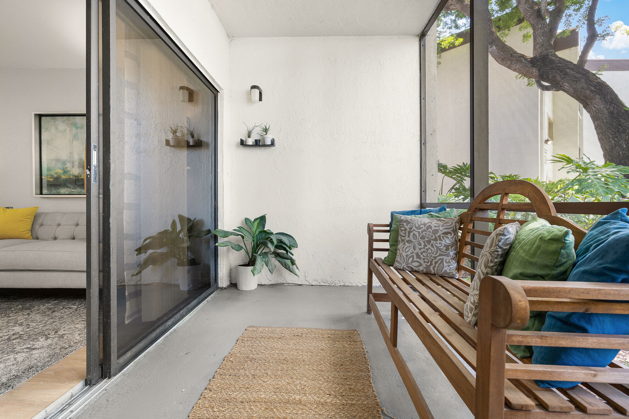 Emerald Palms Apartment Image 21