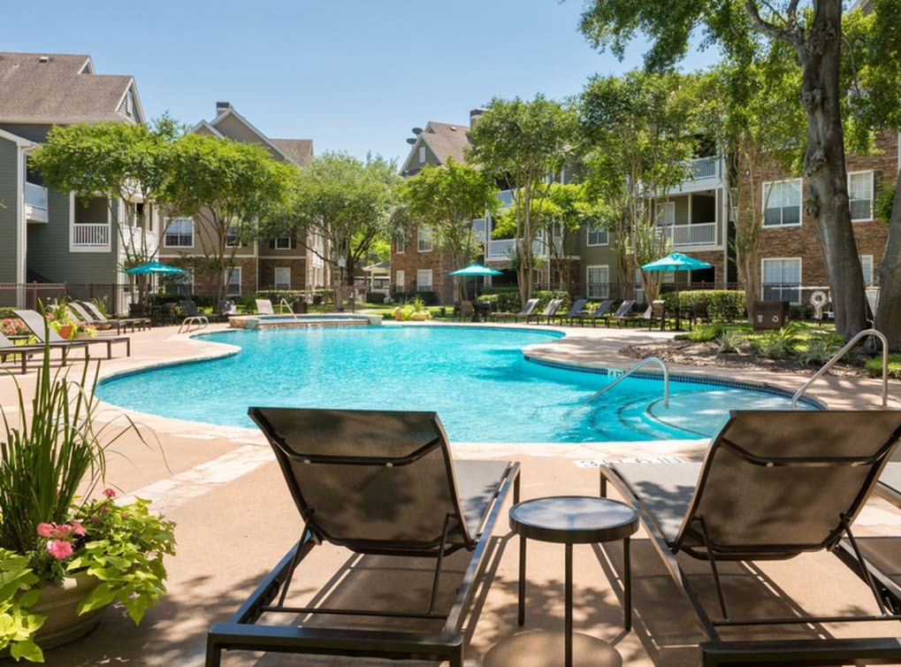 AMLI on Eldridge Parkway Image 2