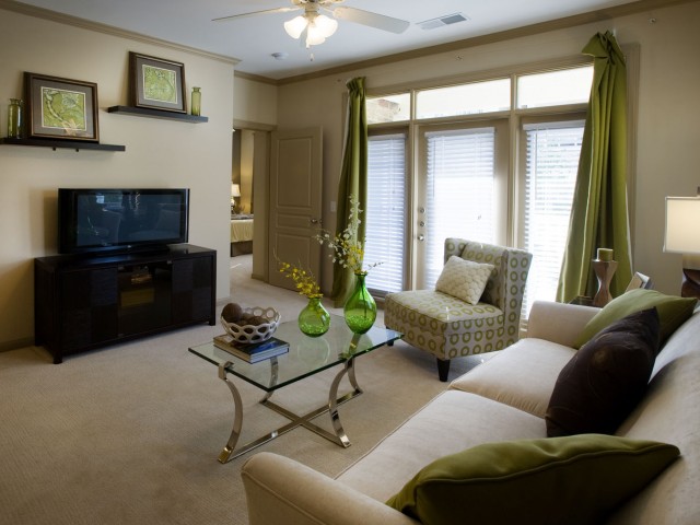 Grove at Waterford Crossing Image 7