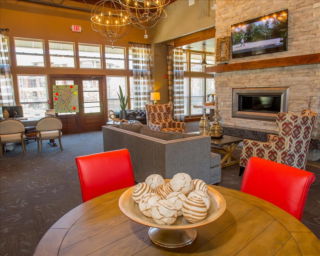 The Reserve at Elm Image 6