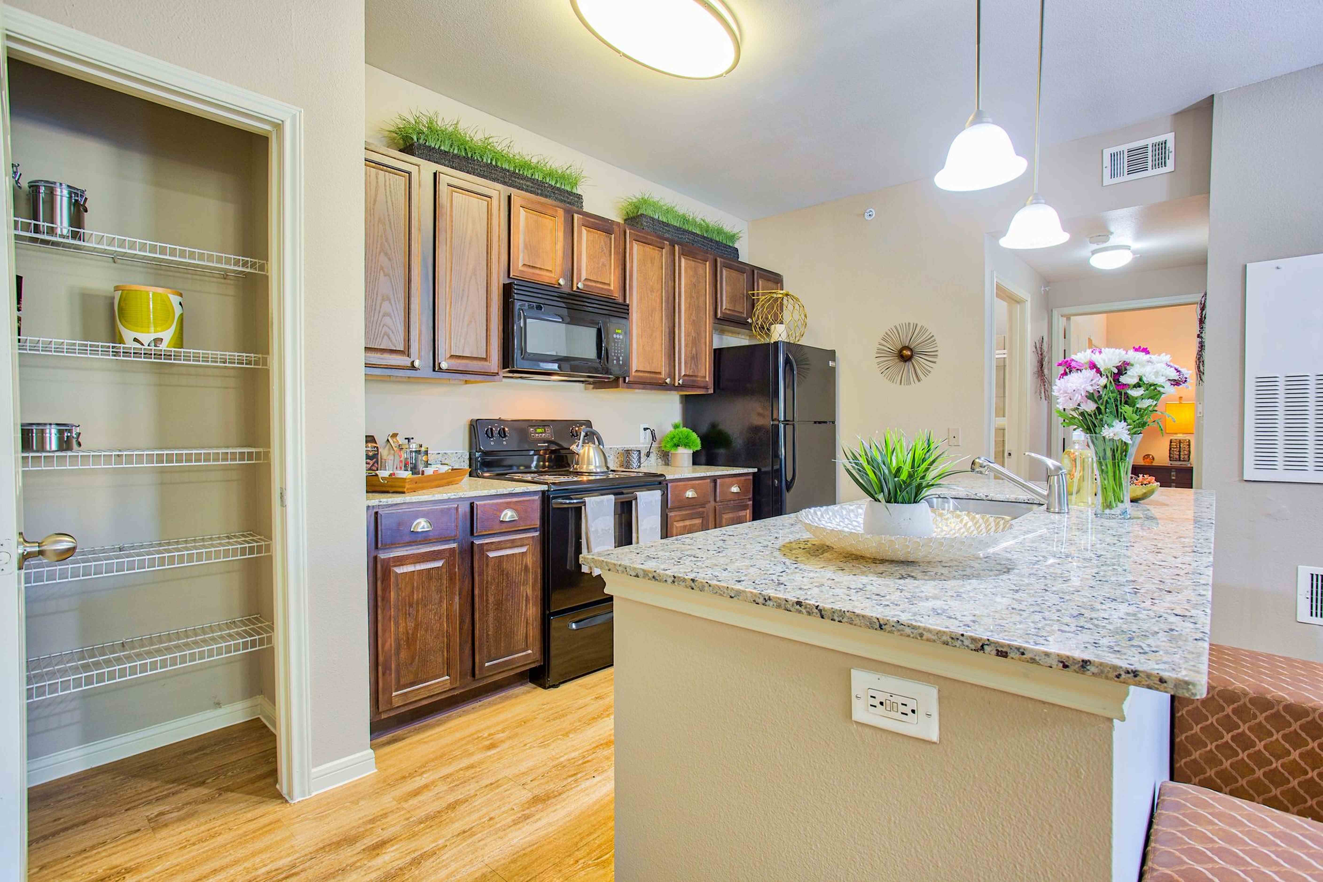 Riverside Villas Image 28