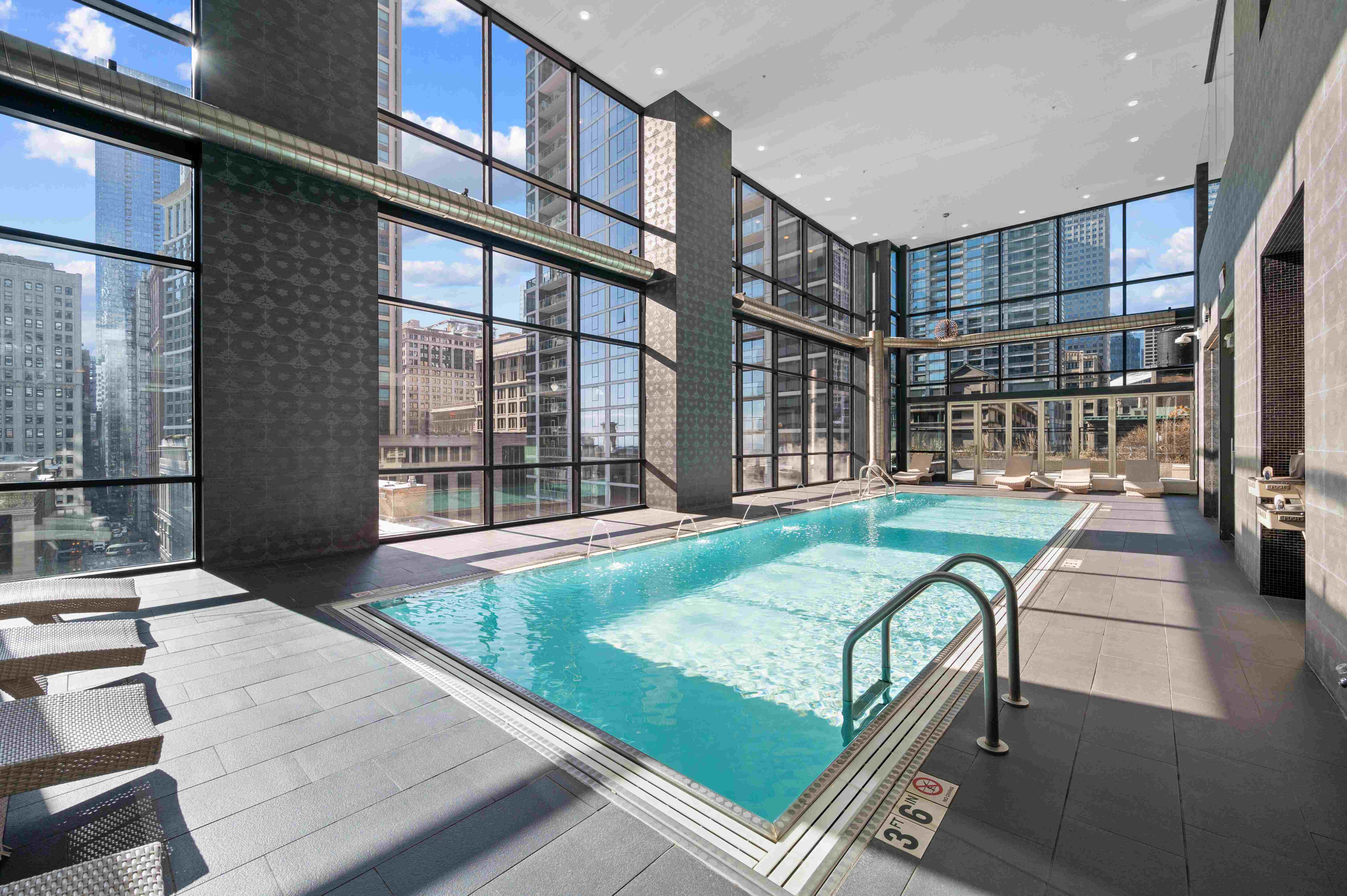 73 East Lake Image 29