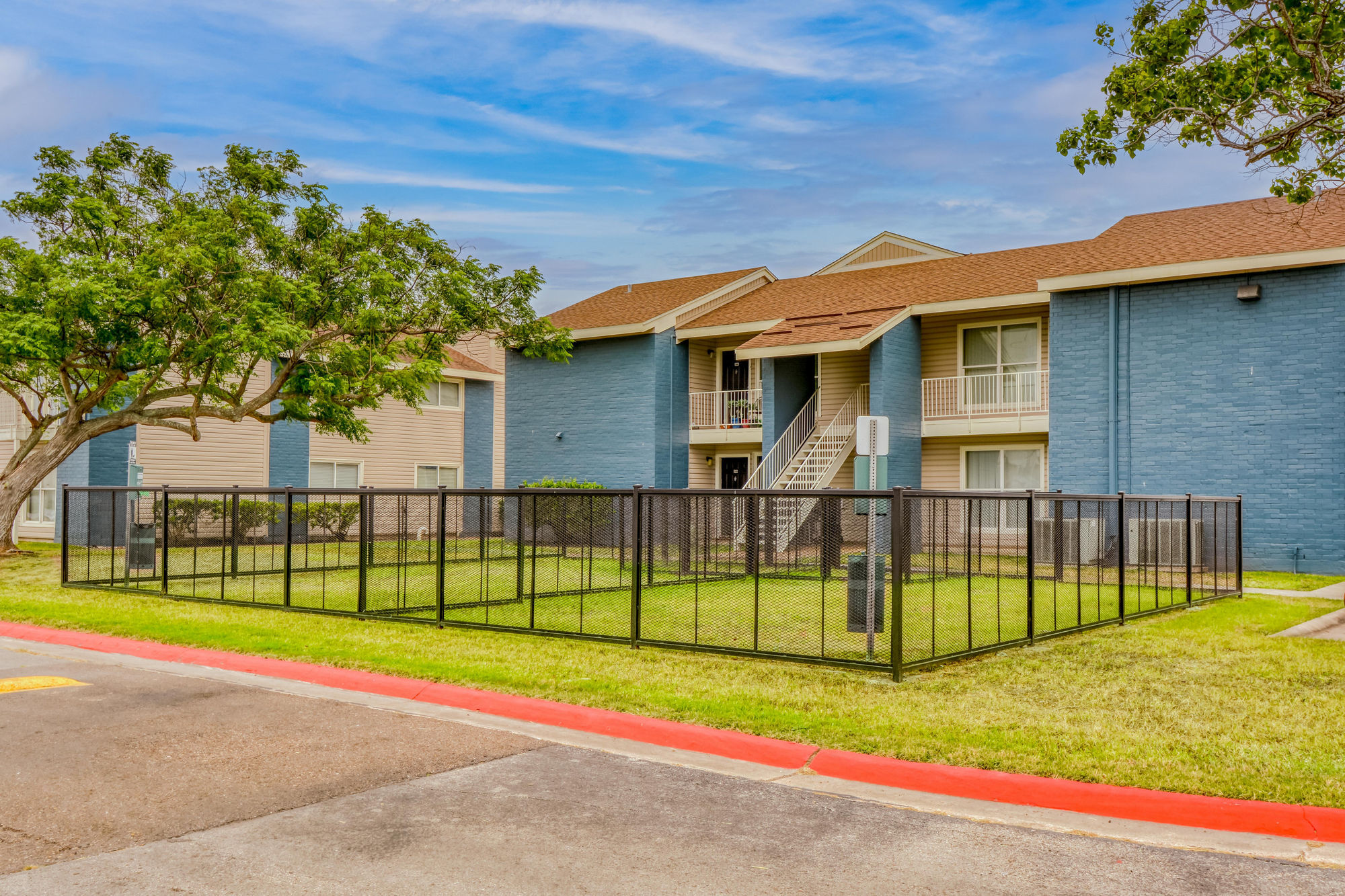 South Shore Coastal Living Image 10