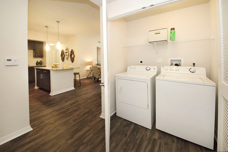 Barcelona Jupiter Image 14