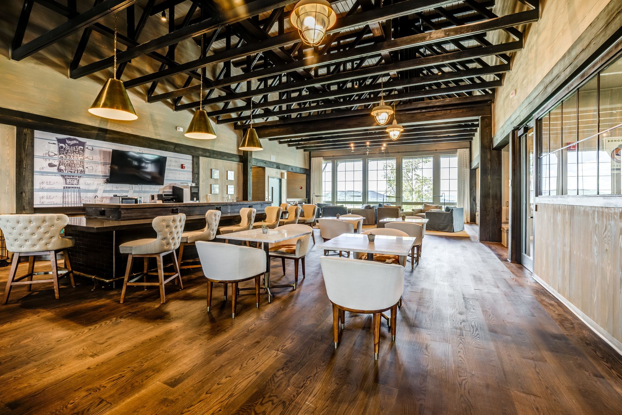 Rivertop Apartments Image 5