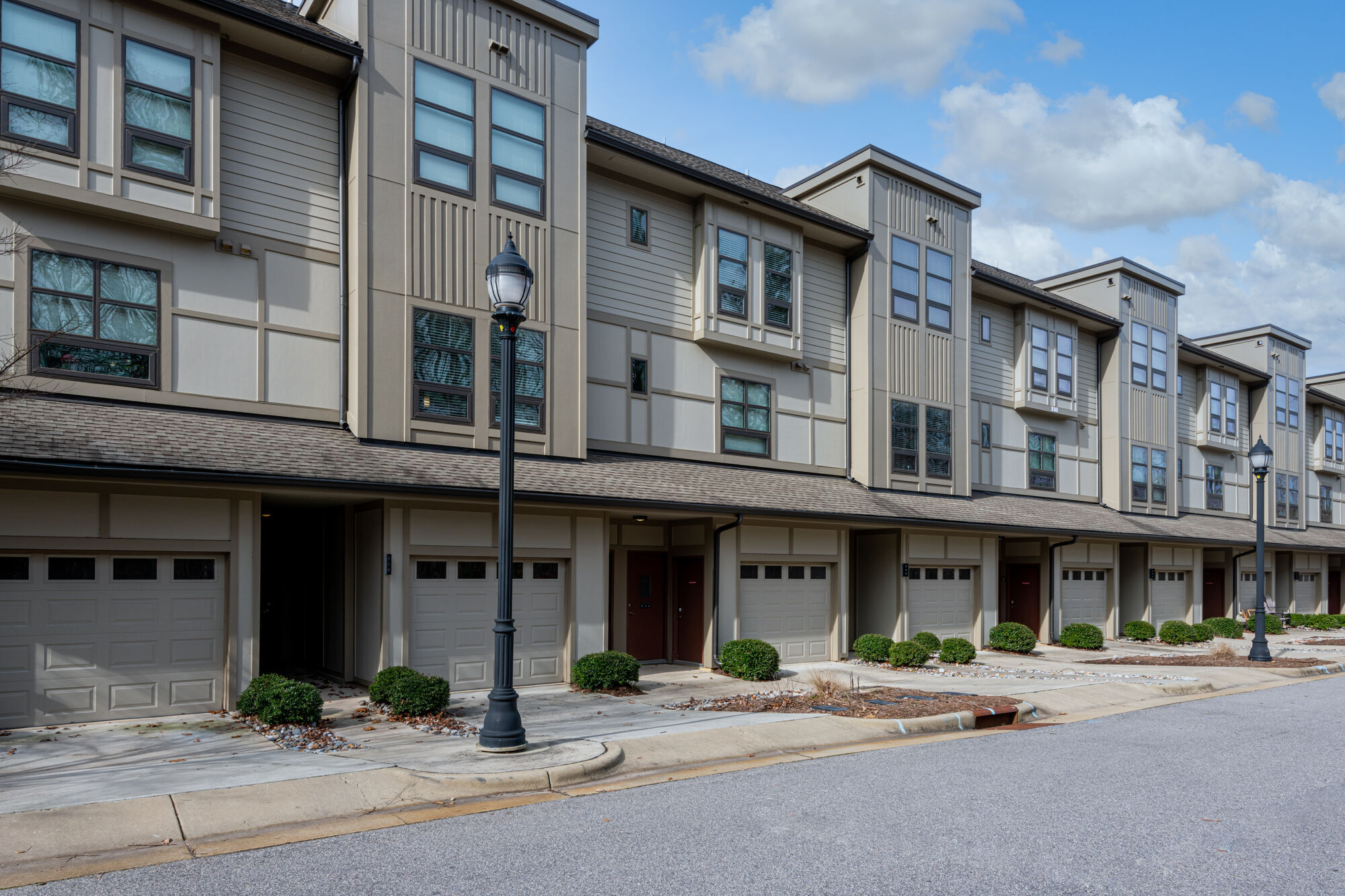 Chapel Hill North Image 25