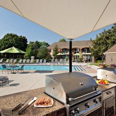 Hurstbourne Grand Apartments Image 87