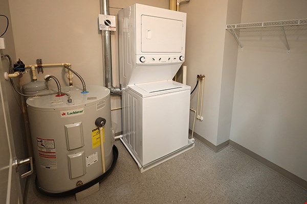 Residences at 1717 Image 11