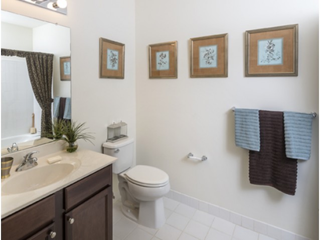 Camelot at Cinnaminson Harbour Image 14