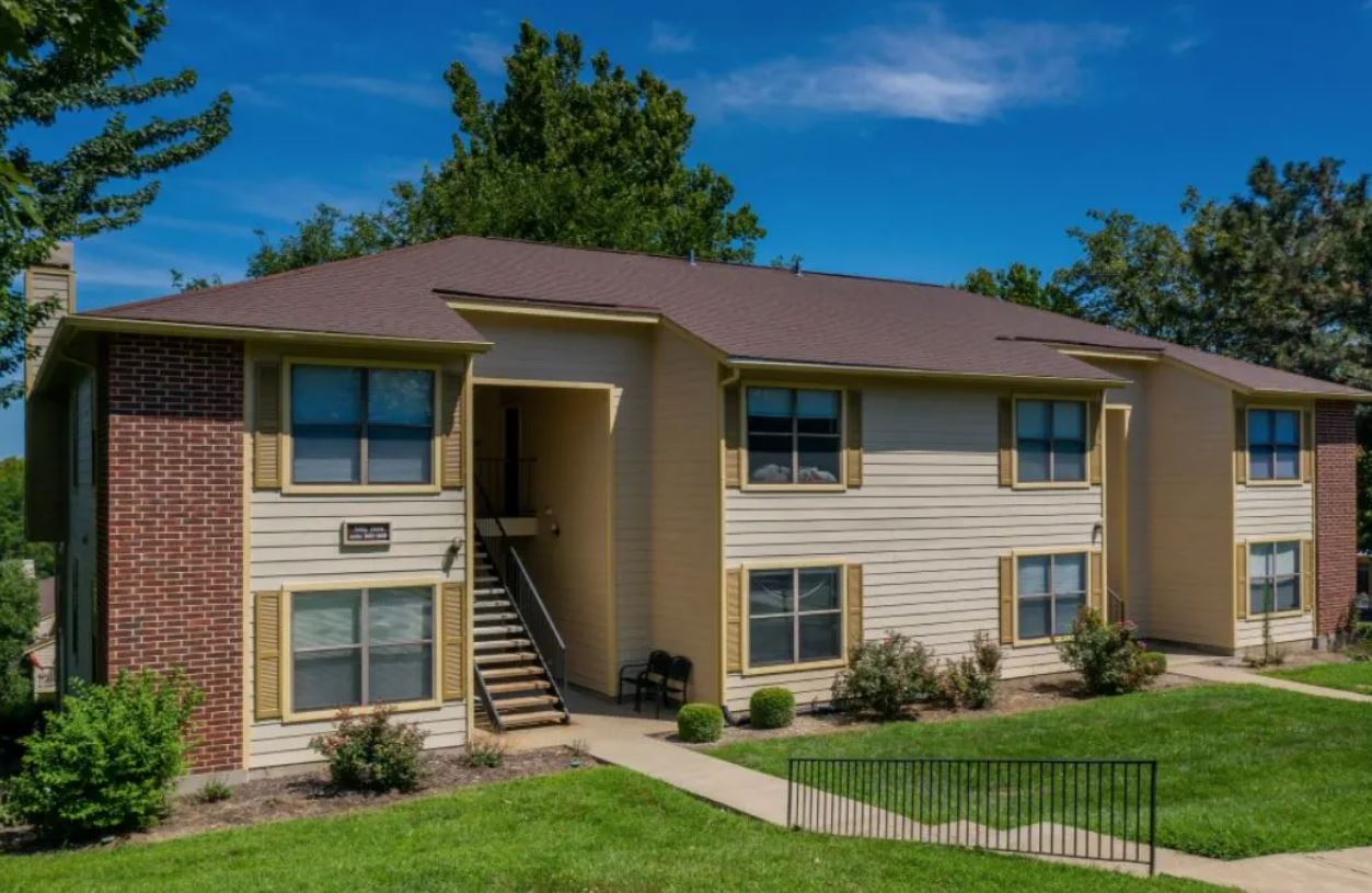 Lago Vista Apartments Image 12