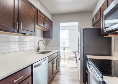 Waldorf Towers Apartments Image 5