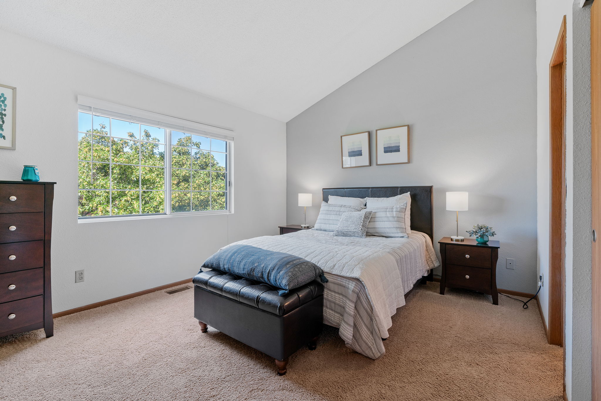 Bass Lake Hills Townhomes Image 15