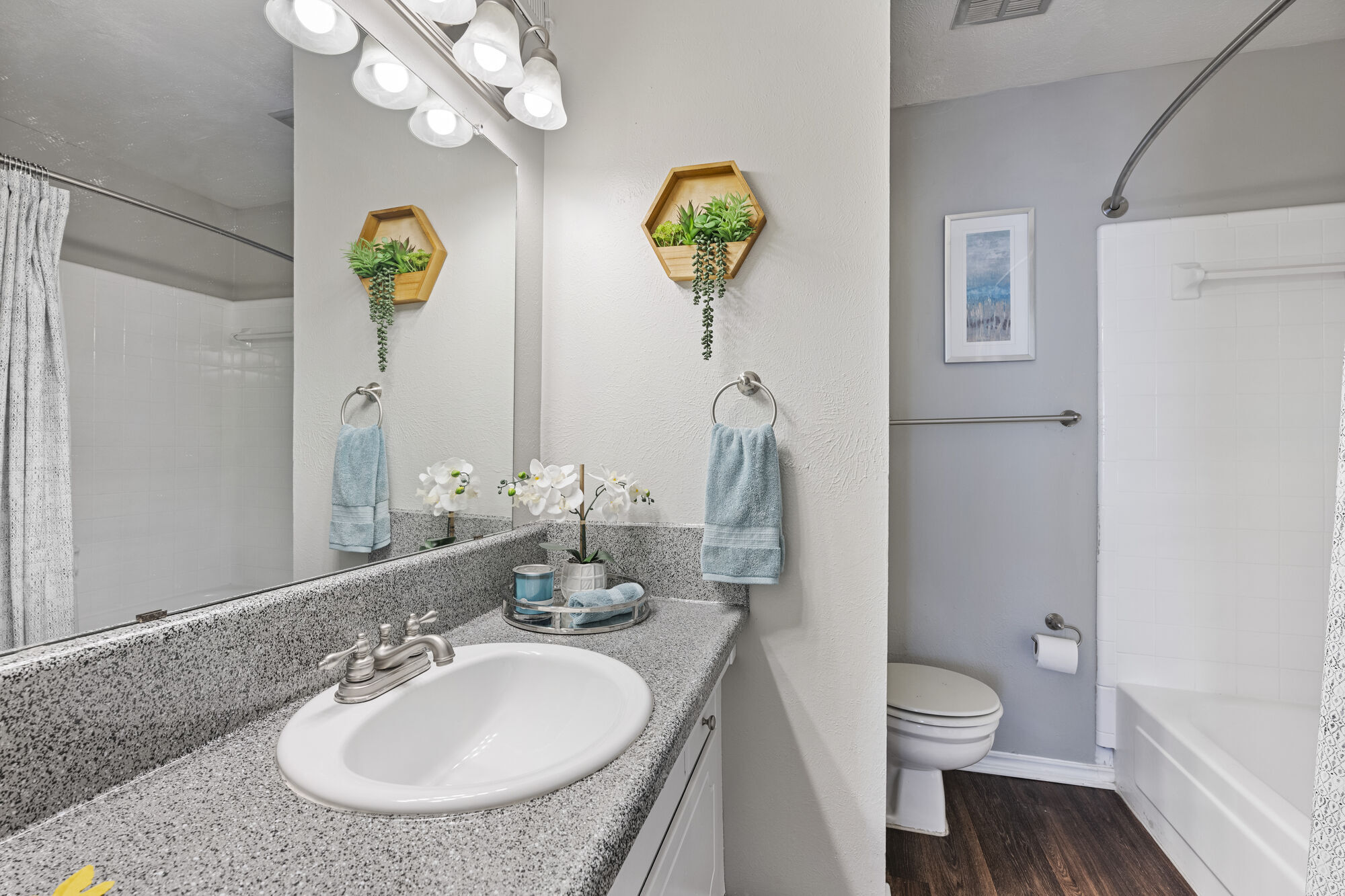 Lockwood Heights Image 32