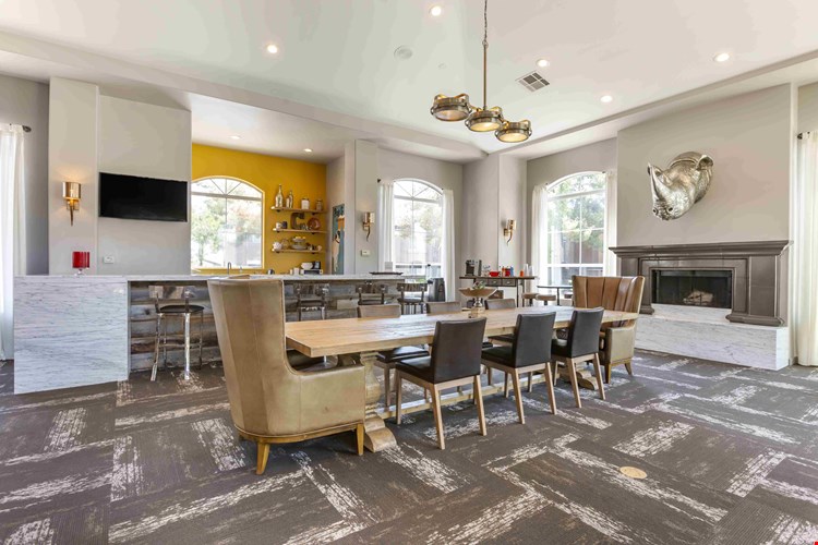 Carlyle at South Mountain Apartments OLD Image 35