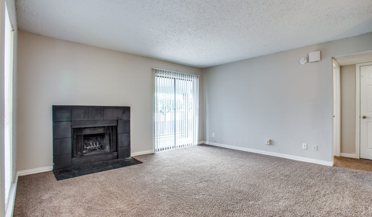 Decker Apartment Homes Image 10