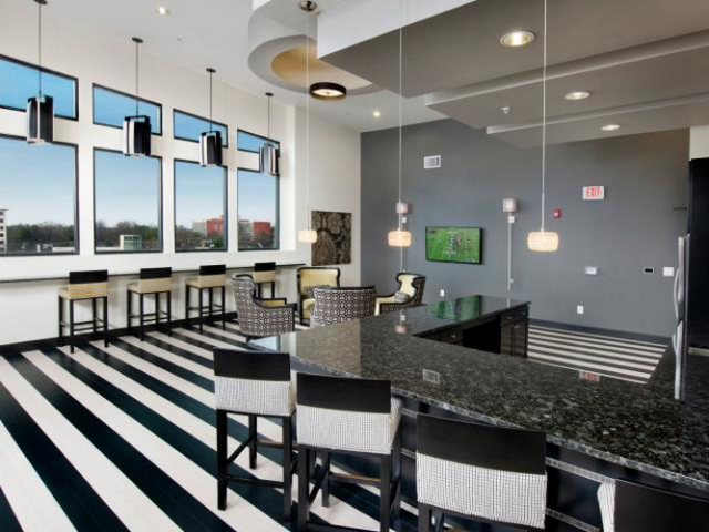 Elle of Buckhead Image 39