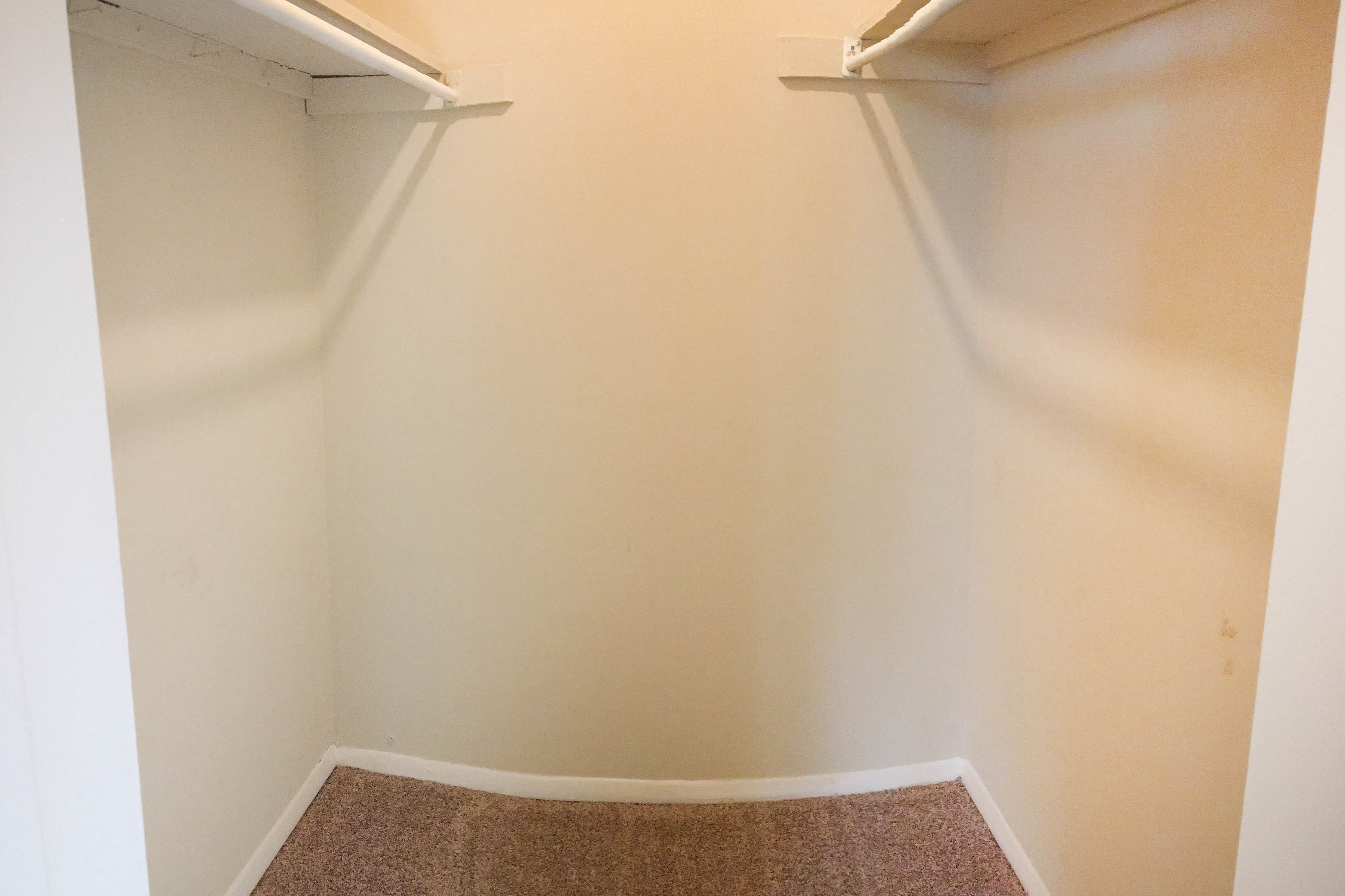 Florence Apartments Image 18