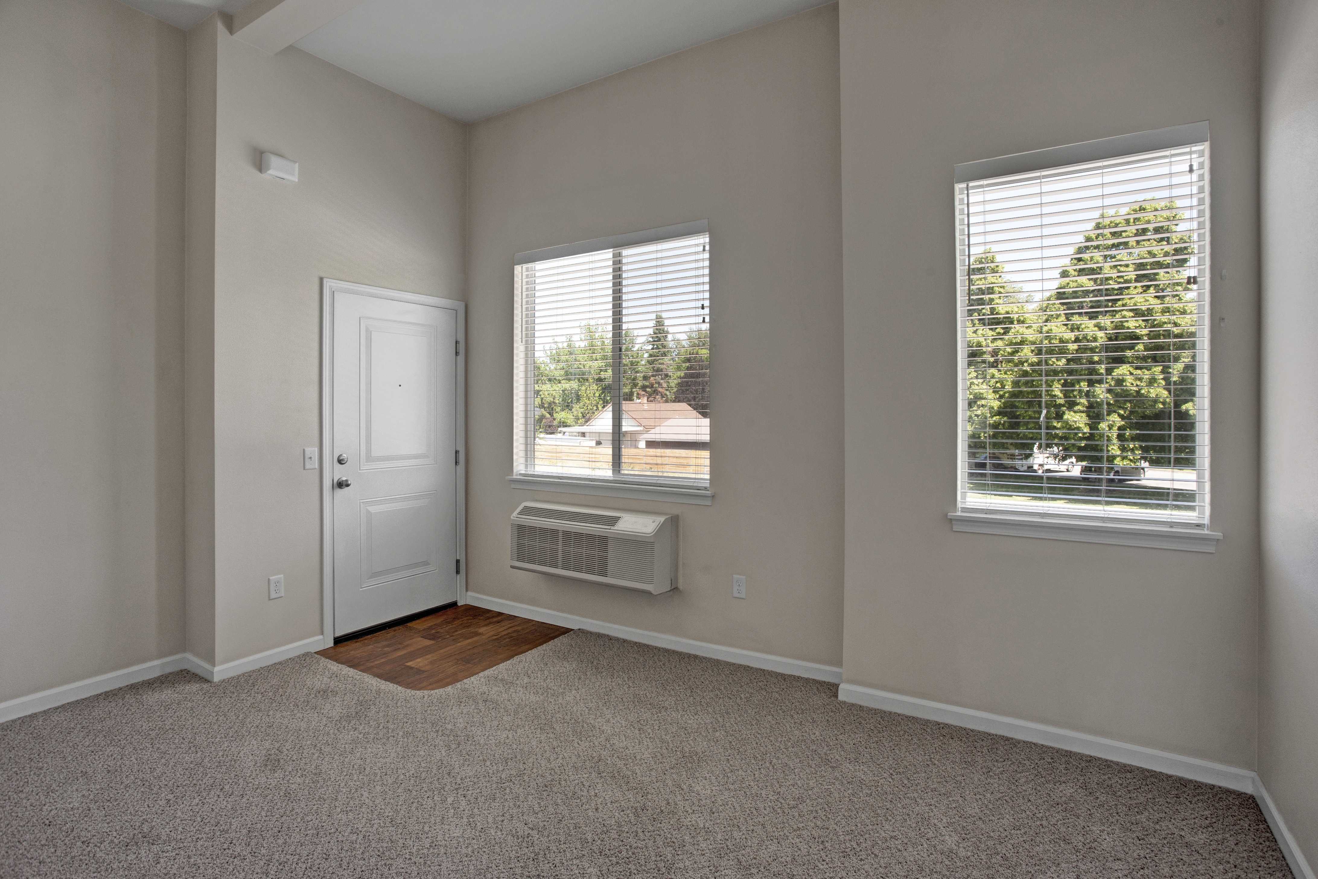600 Riverside Image 18