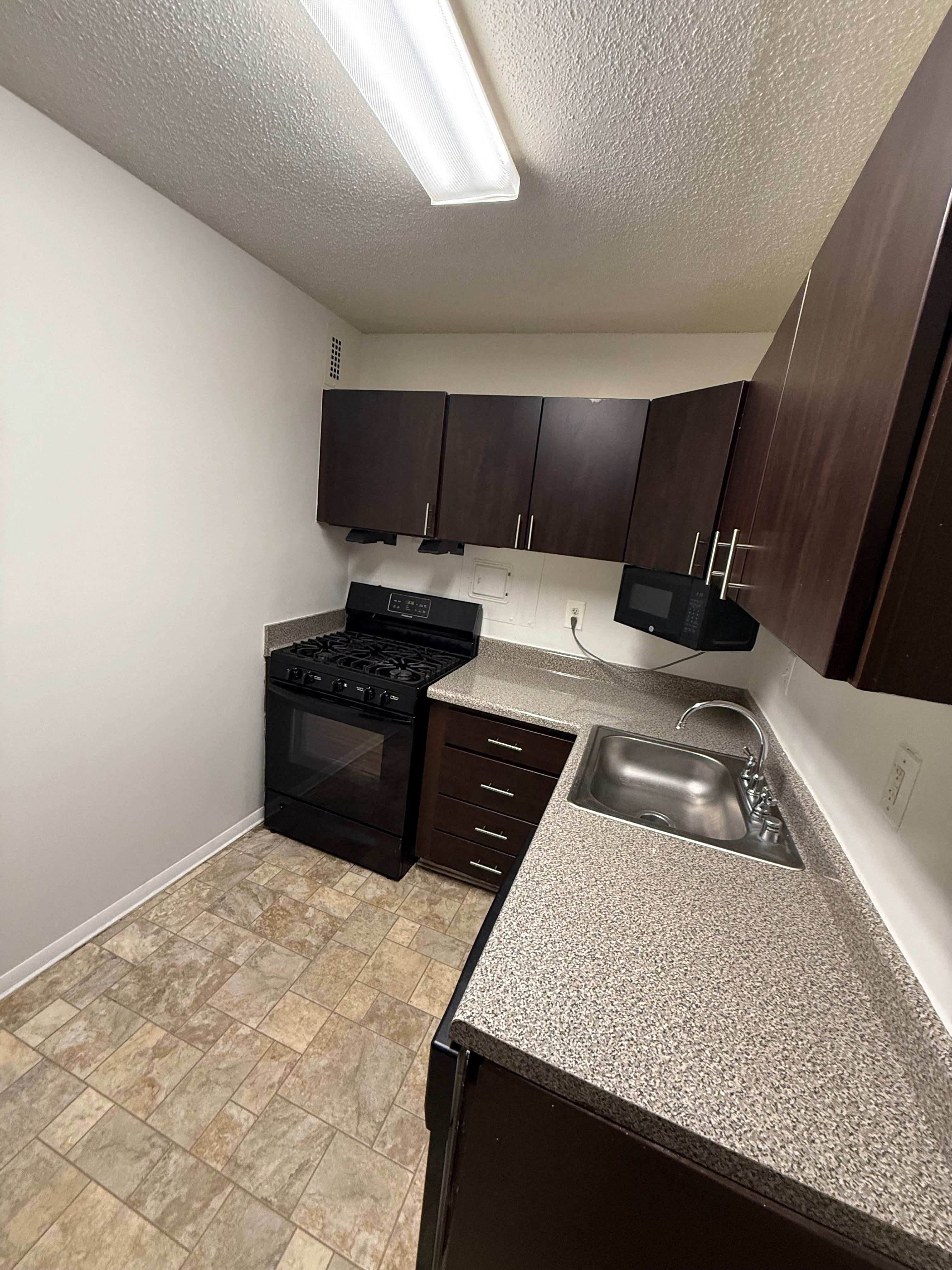 Horizon House Image 100