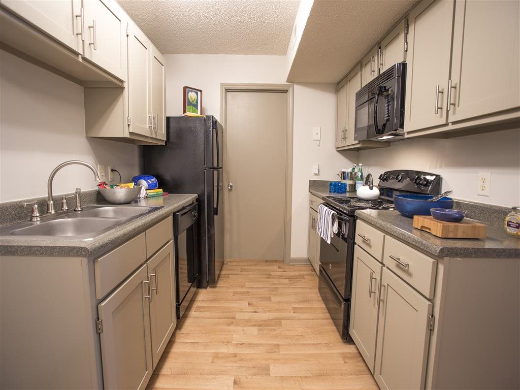 Hawthorne at New Centre Image 12