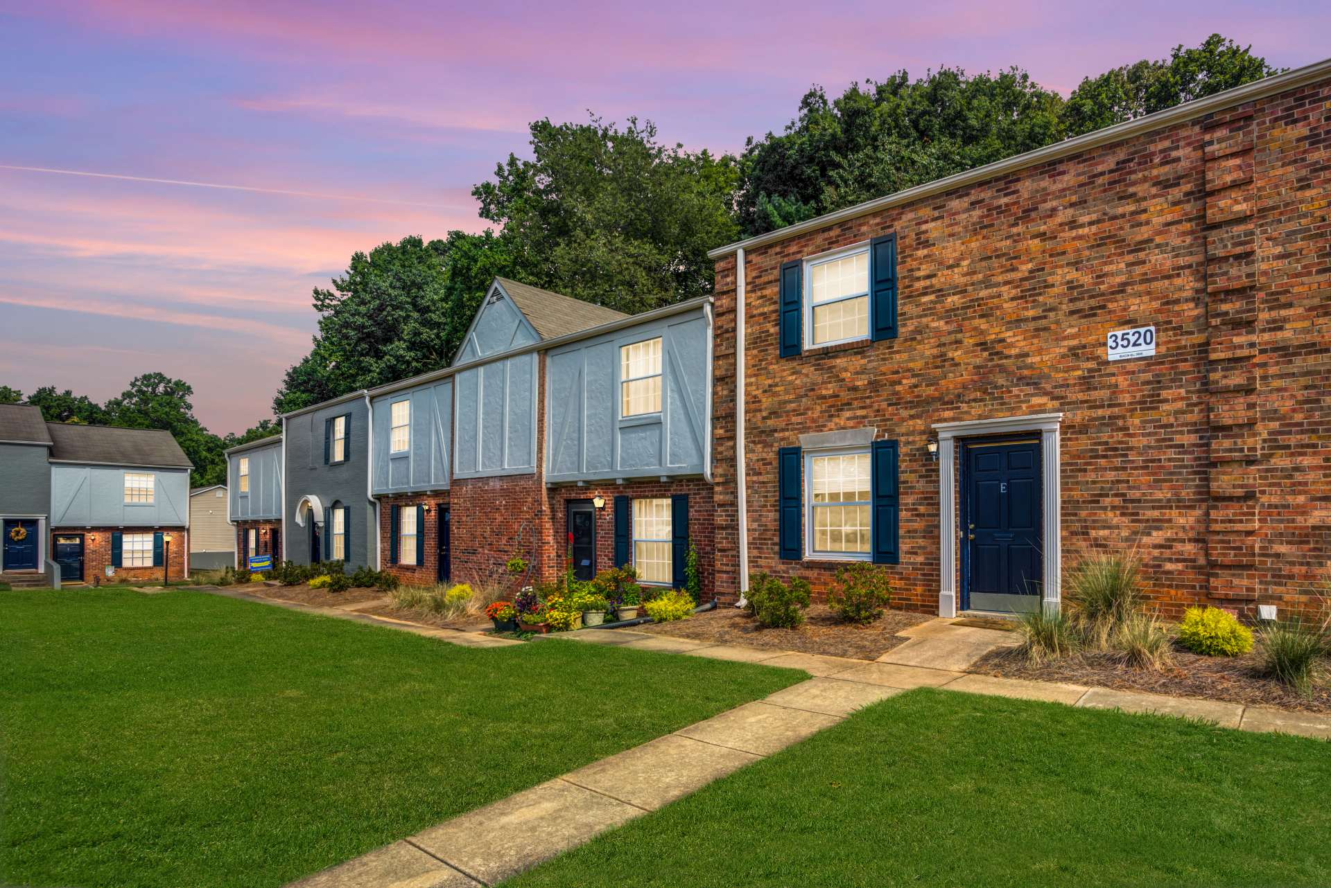 Sherwood Station Apartments Image 1