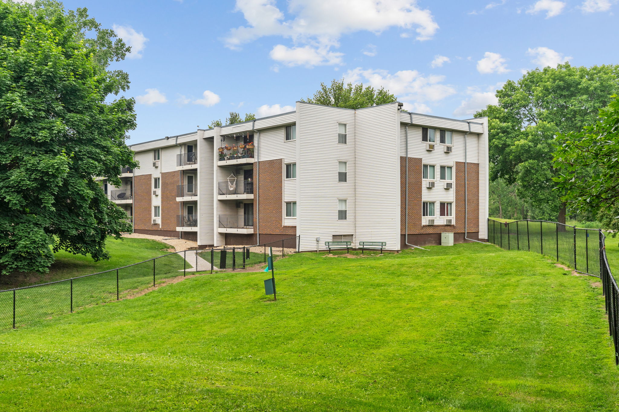 Willow Pond Image 23