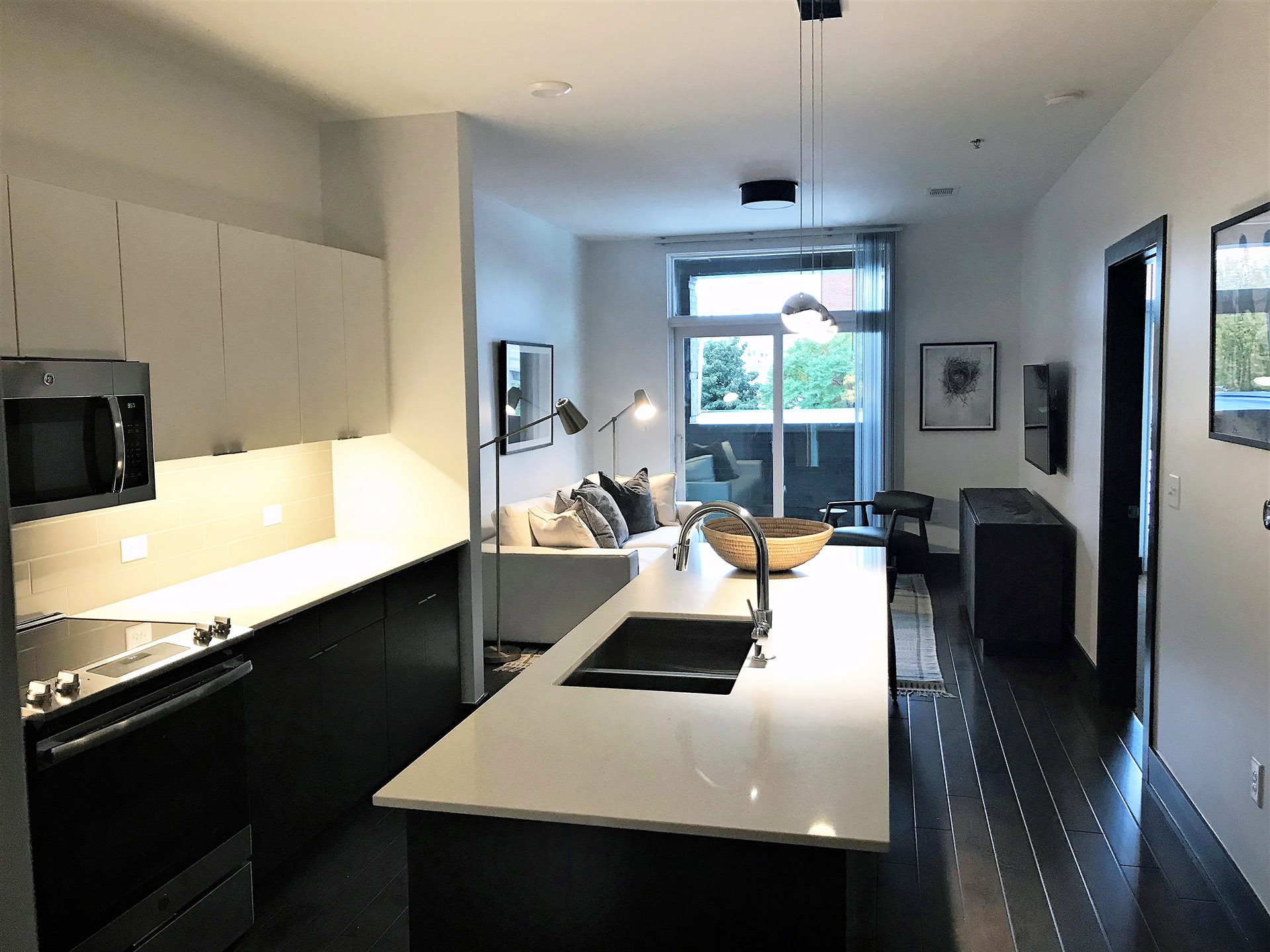 Village 21 Apartments Image 2