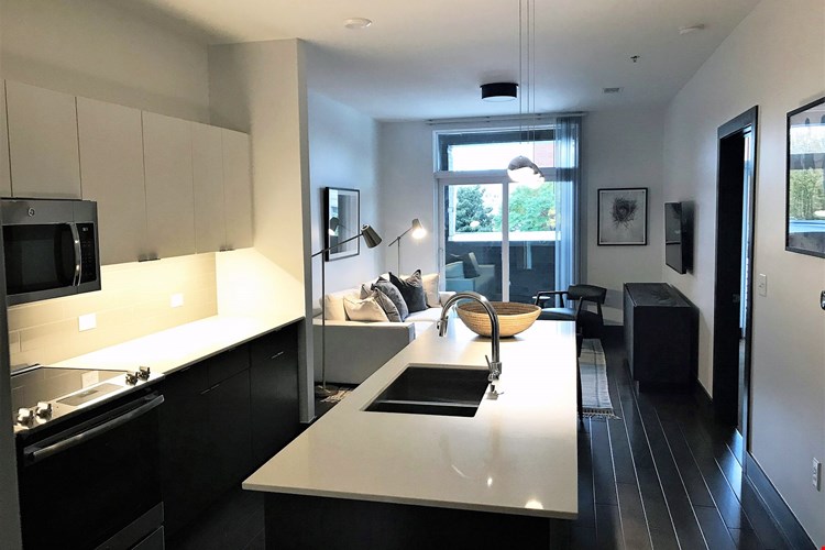 Village 21 Apartments Image 2