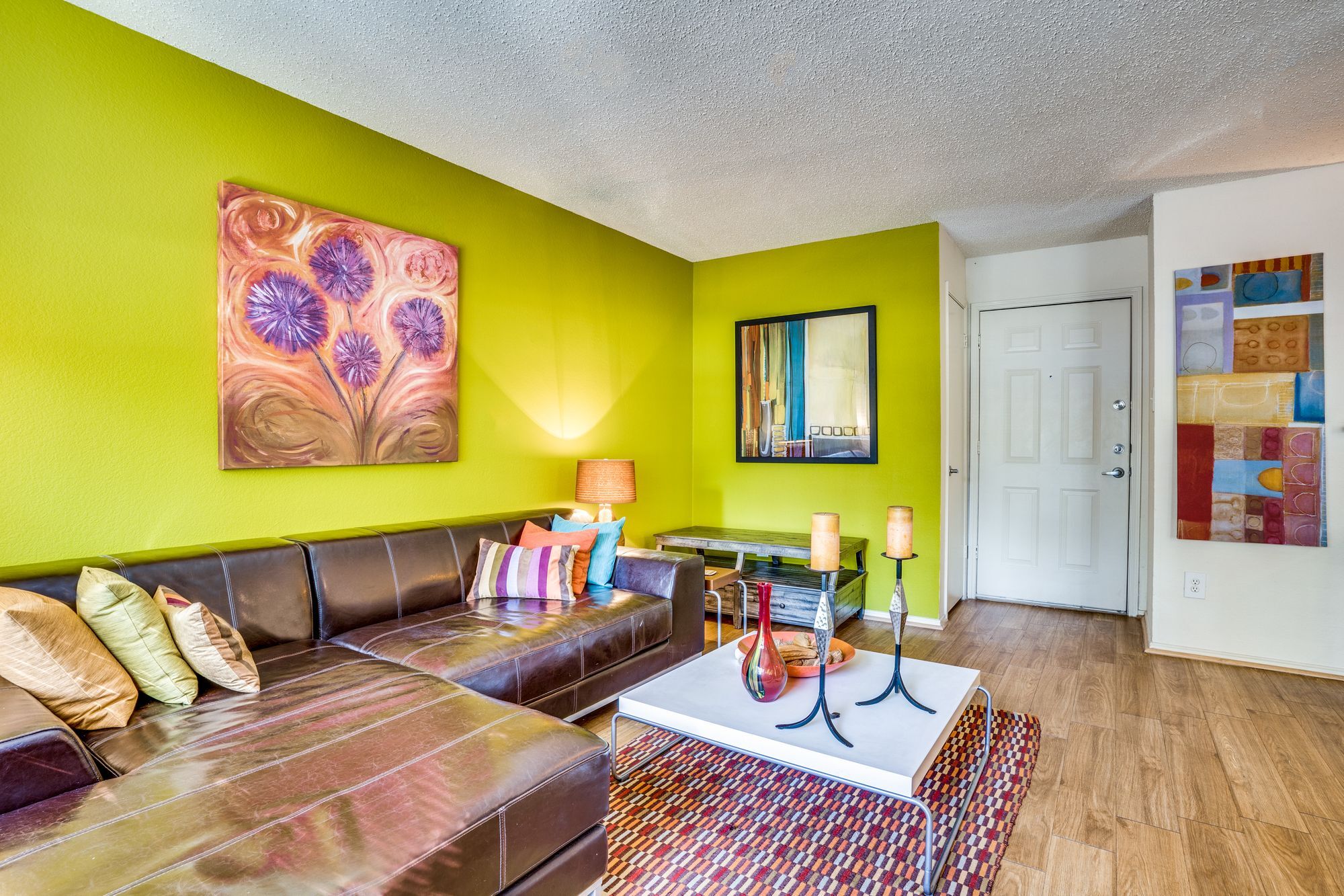 Cottages at Tulane Image 14