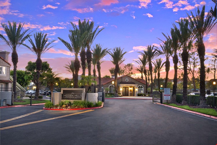 Hidden Hills Condominium Rentals Image 21