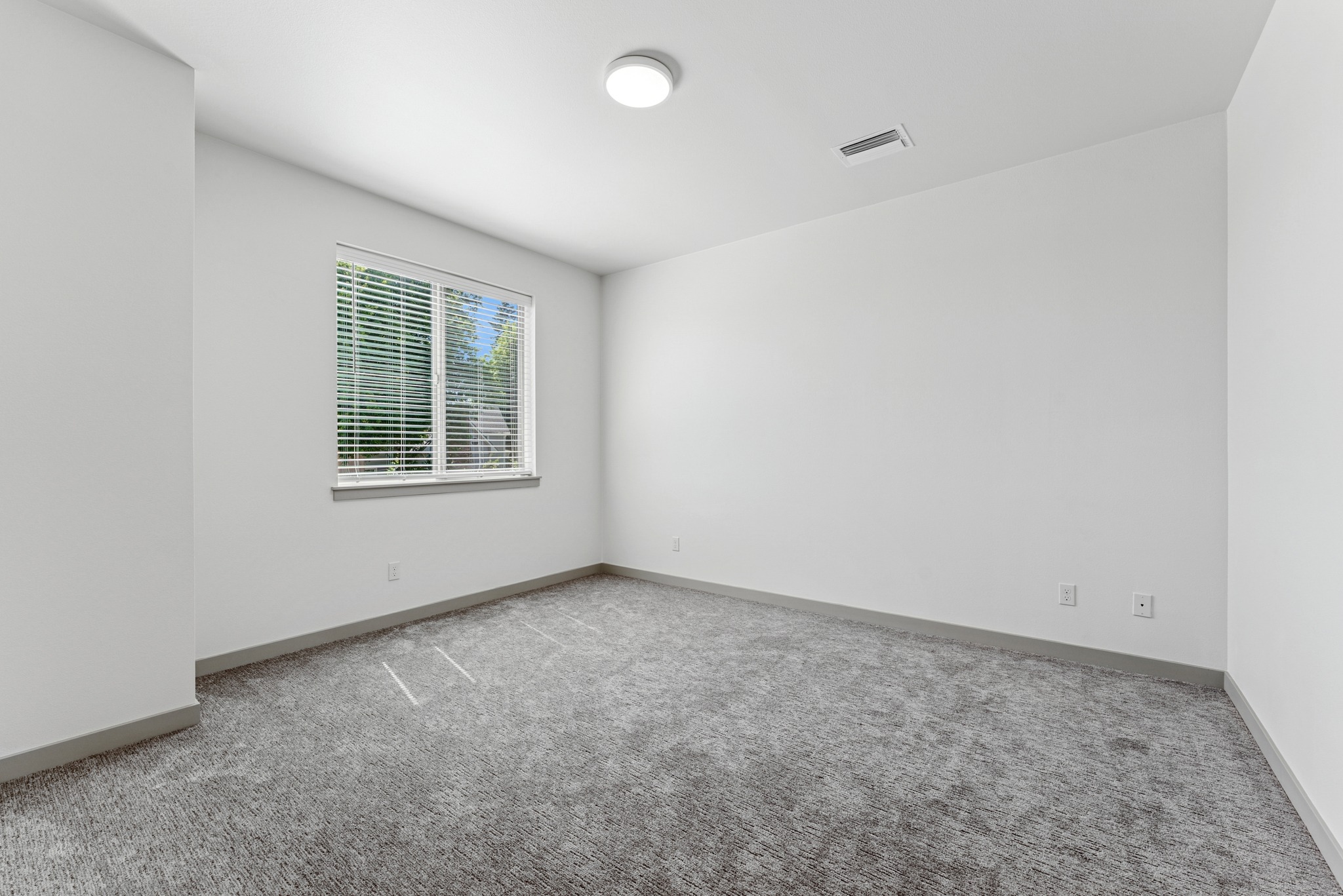 Titan Hill Townhomes Image 18